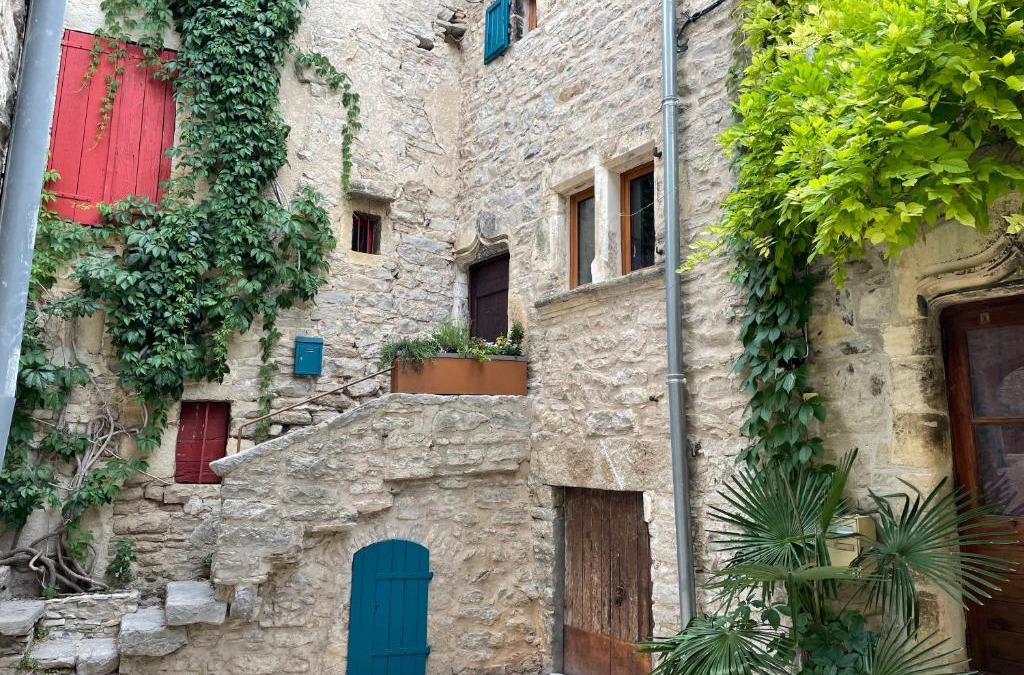 Notre-Dame-de-Londres House | Le Repaire du Pic, gîte de charme 3 étoiles