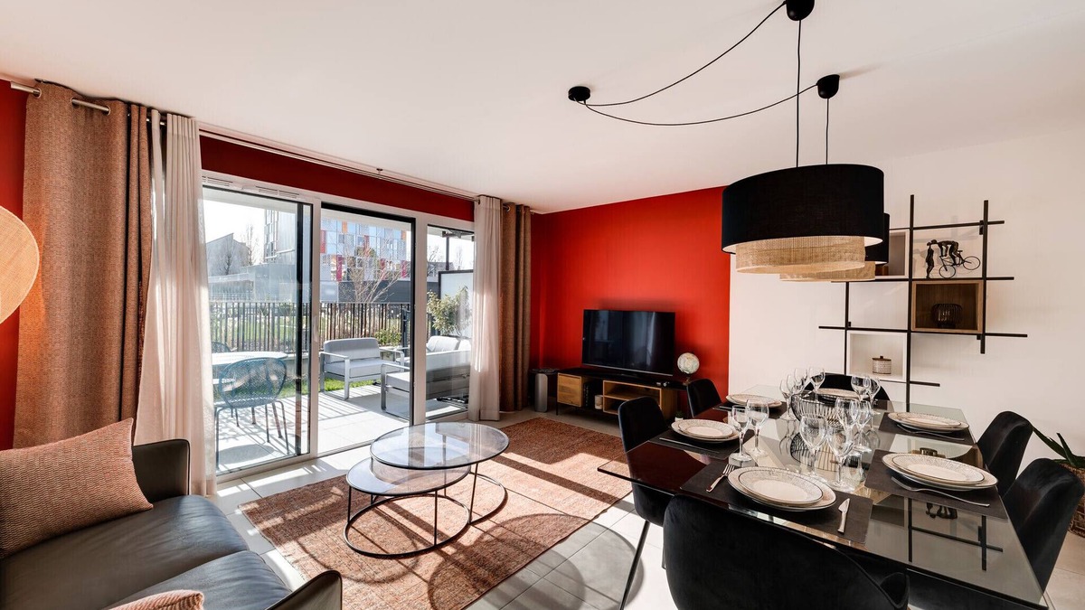 Annecy Apartment | Le Reposoir - New 2 bedroom apartment with terrace & garage