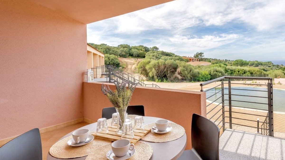 Paduledda Apartment | Le Rocce Rosse Two-room apartment 4 beds sea view
