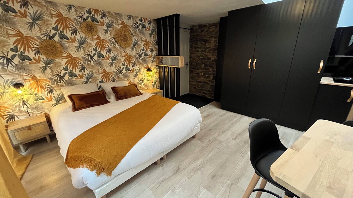 Lannion Apartment | LE ROUZIC APPART HOTEL DOWNTOWN LANNION