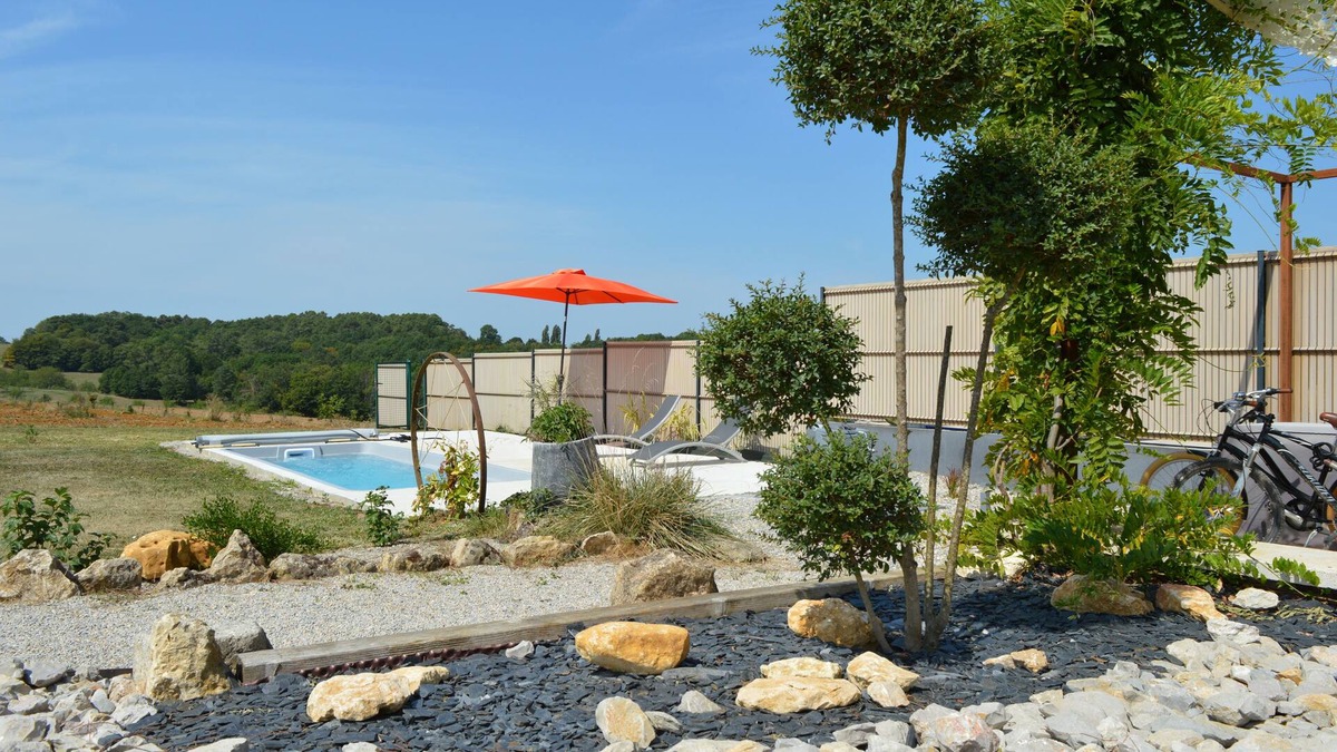 Saint-Amand-de-Coly Other | Le Séchoir: a large corner of paradise