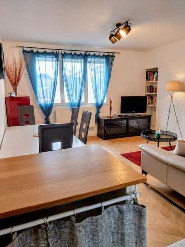 Tarbes Apartment | Le Saint Jean - 2 chambres - centre ville
