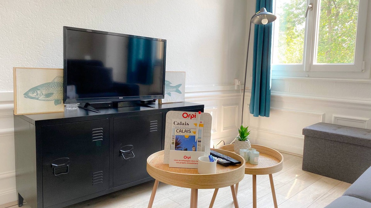 Gare Apartment | Le Saint Pierre studio centre ville Calais