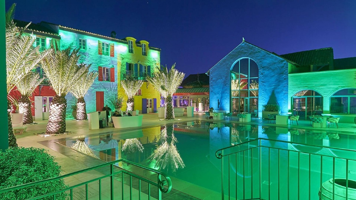 Saint-Sylvestre-sur-Lot Hotel | Le Stelsia