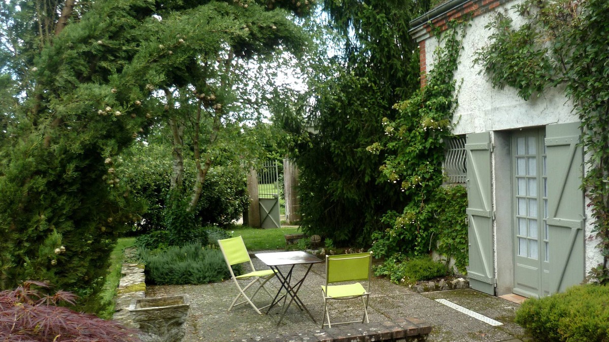 Lorris Cottage | Le Studio, ideal for business trips