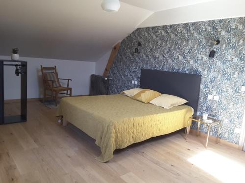 Yssingeaux House | Le Suc du Pommier