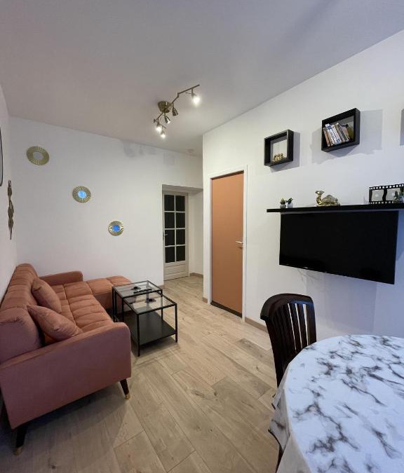 Noyen-sur-Sarthe Apartment | Le Sunset - Campagne - 5 pers - Rêve au Mans