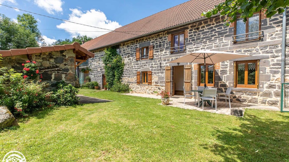 Charbonnieres-les-Varennes House | Le Tilleul - Charbonnieres-les-varennes