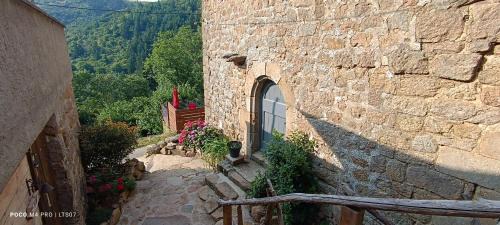 Saint-Pierreville House | Le Temps Suspendu