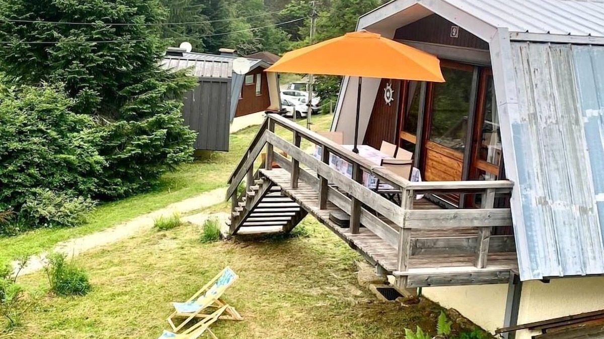 Premanon Ski Chalet | Le Tiny Chalet, Authentique sur les Pistes