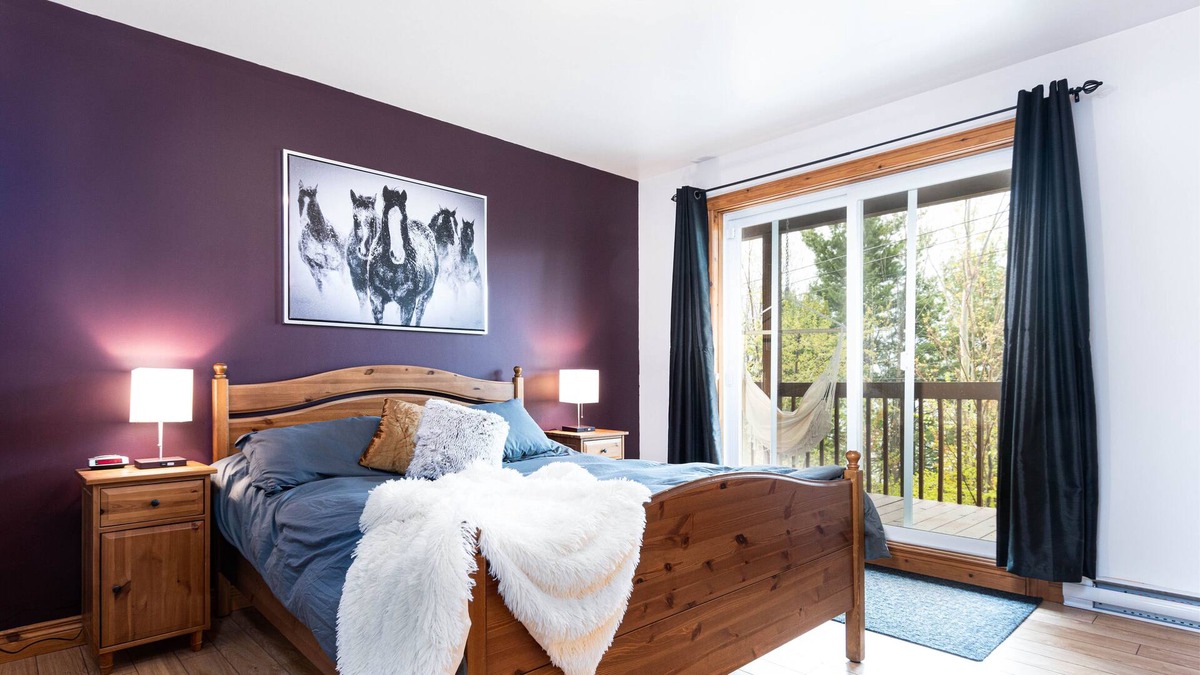 Baie-St-Paul Cottage | Le Très-Chic - SPA, billard, souvenirs🍸🎱🧖‍♀️🕶