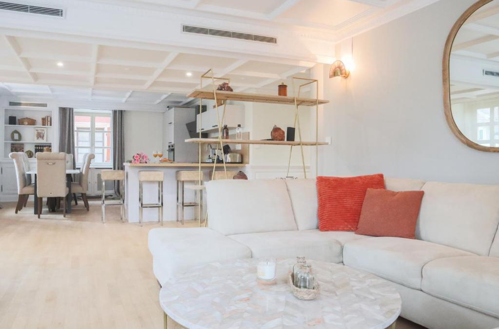 Wahlbach Apartment | Le Tropical, Chic & Design