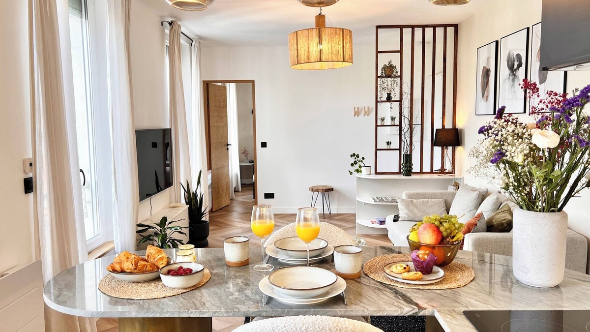Bry-sur-Marne Apartment | Le Van Gogh Appart 3'RER - 11'Paris - 23'Disney