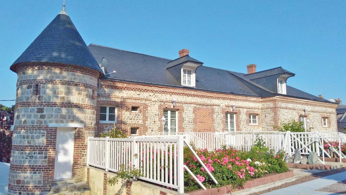 Veules-les-Roses House | Le Vieux Logis-dyane&christian