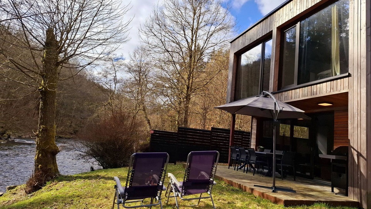 Nisramont Cottage | Le vieux pont - Chalet confort au bord de l'eau