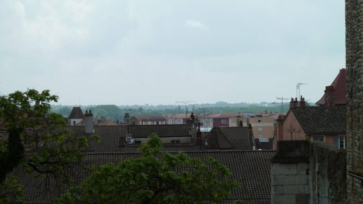 Macon Apartment | Le Vieux Saint Vincent