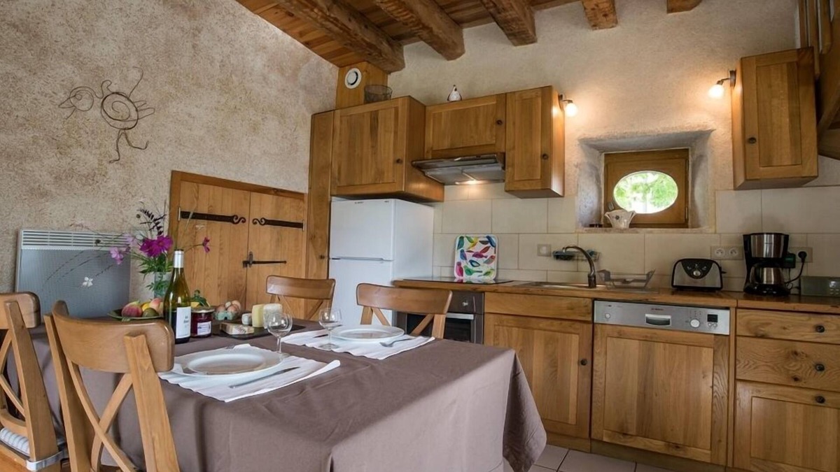 Chaptuzat House | Le Vieux Vélo - CHAPTUZAT