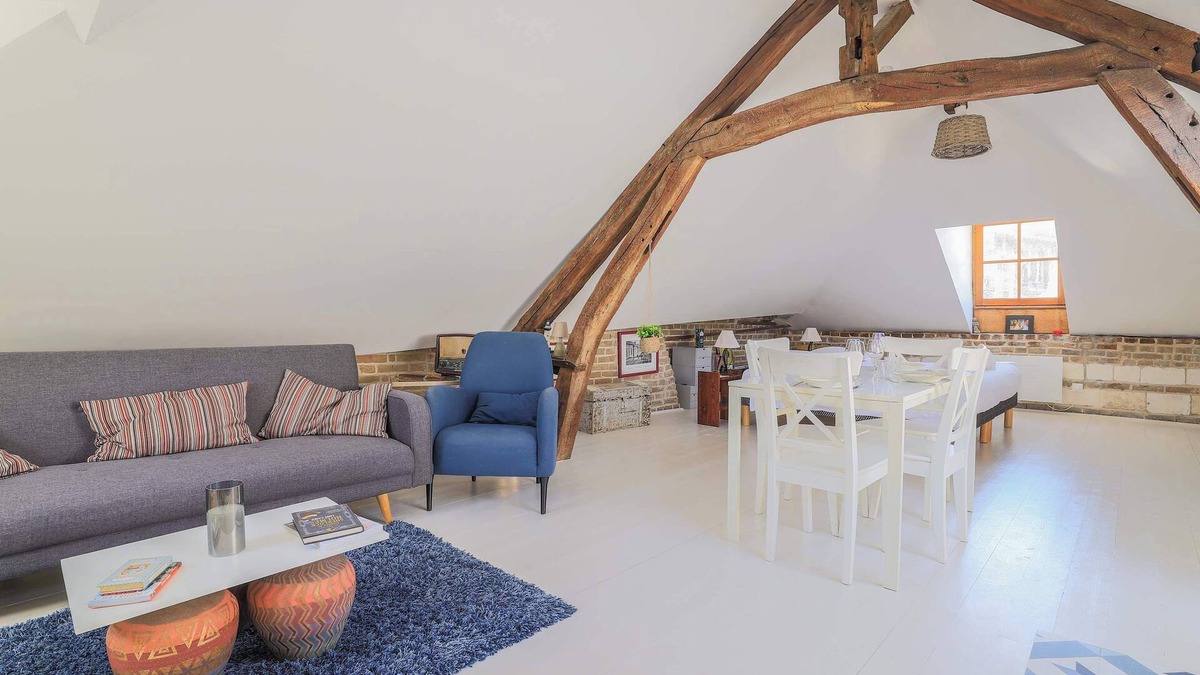 Centre Ville Apartment | Le Vitrail - Cathedrale, Centre, Charme