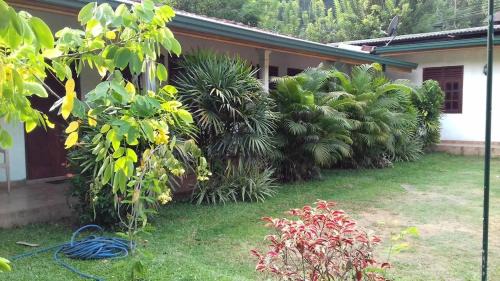 Ganga Ihala Korale House | LEAF resorts