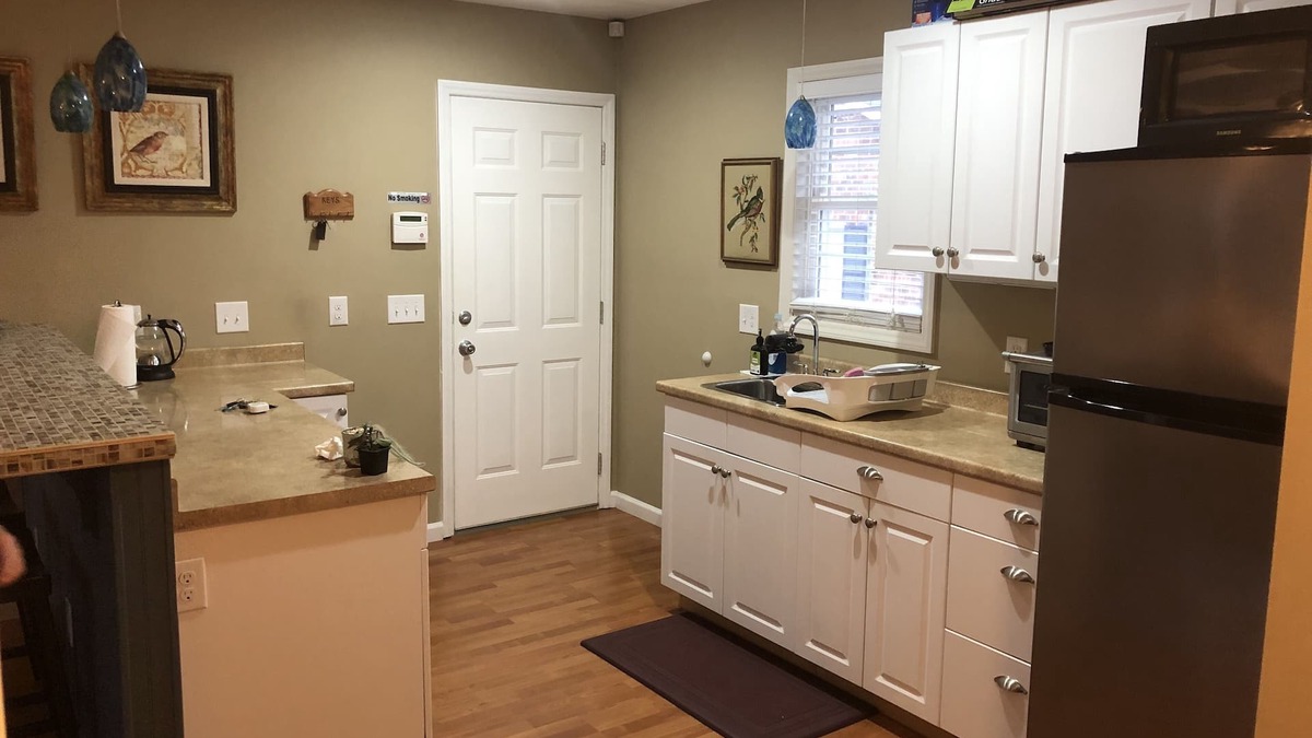 Carriage Hills Apartment | Leafy, Suburban Abode