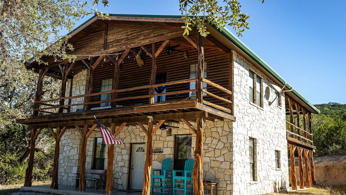 Leakey House | Leakey River Rental, relax in the peaceful hill country or cool off in the river