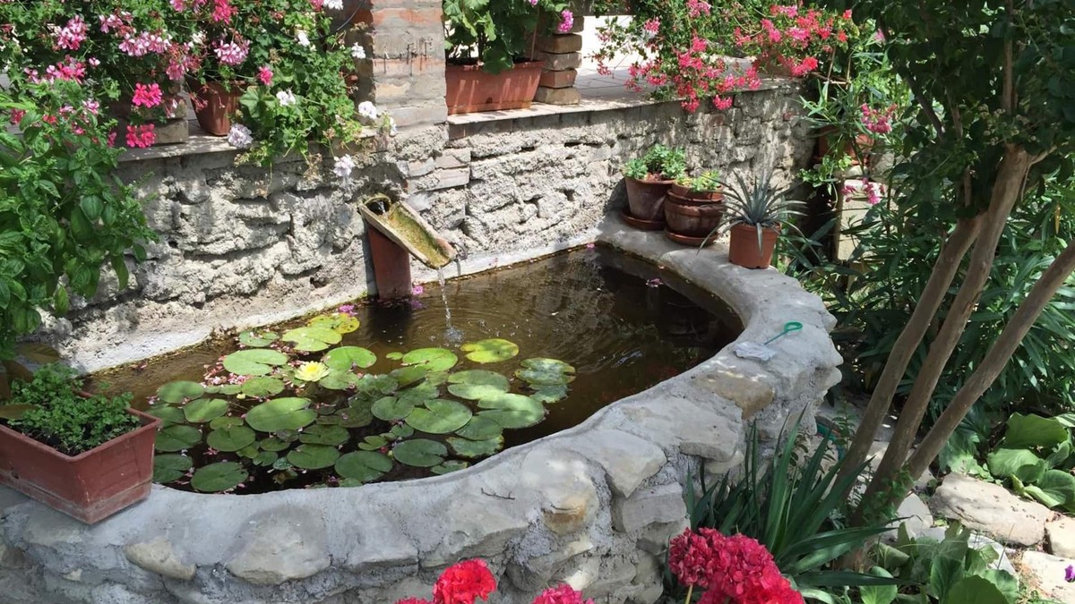Predappio Bed & Breakfast | LeAmorine White House B&B