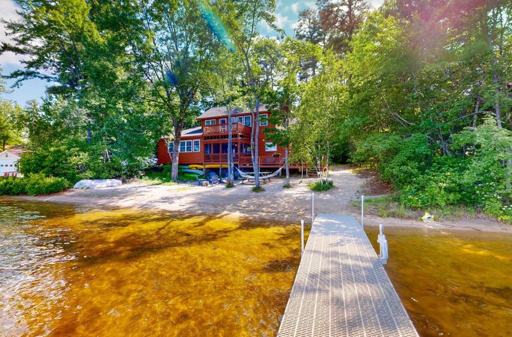 The Bays House | Leavitt Bay Shores
