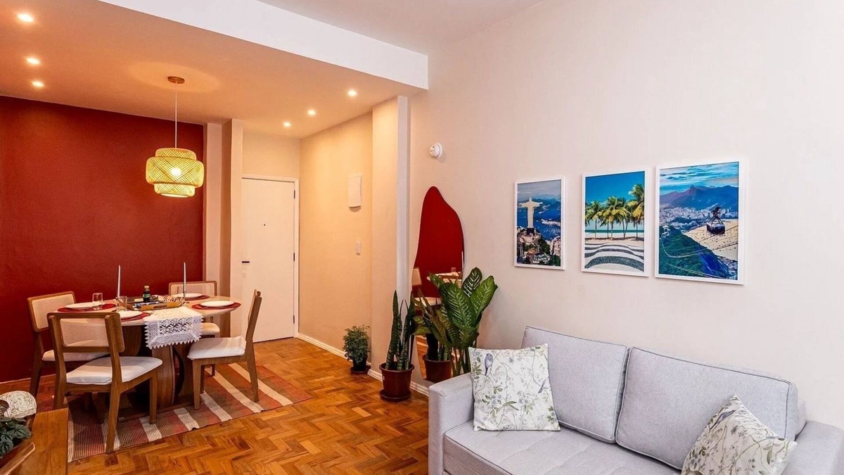 Leblon Apartment | Leblon Central Location Newly Renovated
