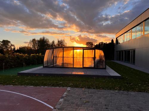Pruszcz Gdanski Villa | LedowoHouse Industrial Style kids friendly