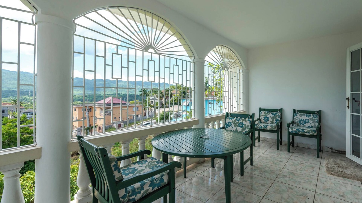 West Gate Hills Villa | Leela's Manor