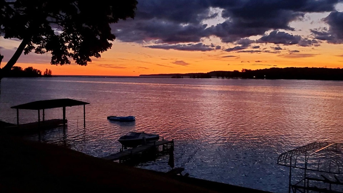 Sterling House | Legacy, A Modern Luxury Lakehouse