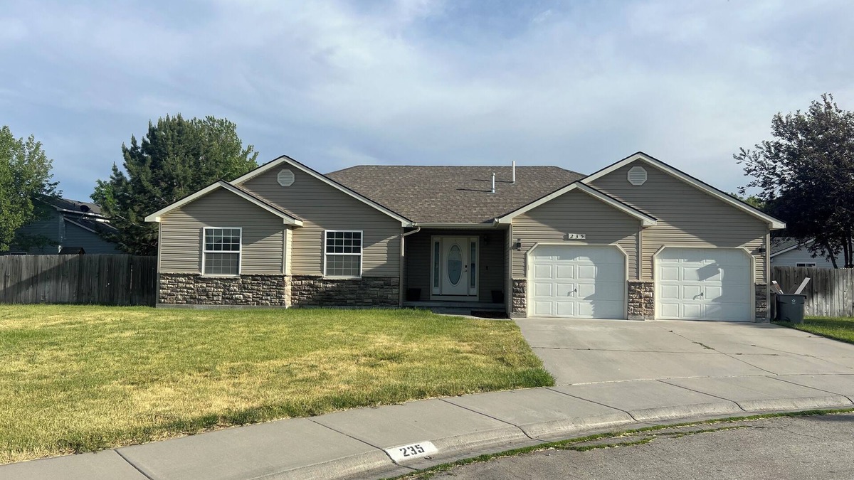 Mountain Home House | Legacy Park Retreat: Cozy 3BR Home in a Cul-De-Sac!