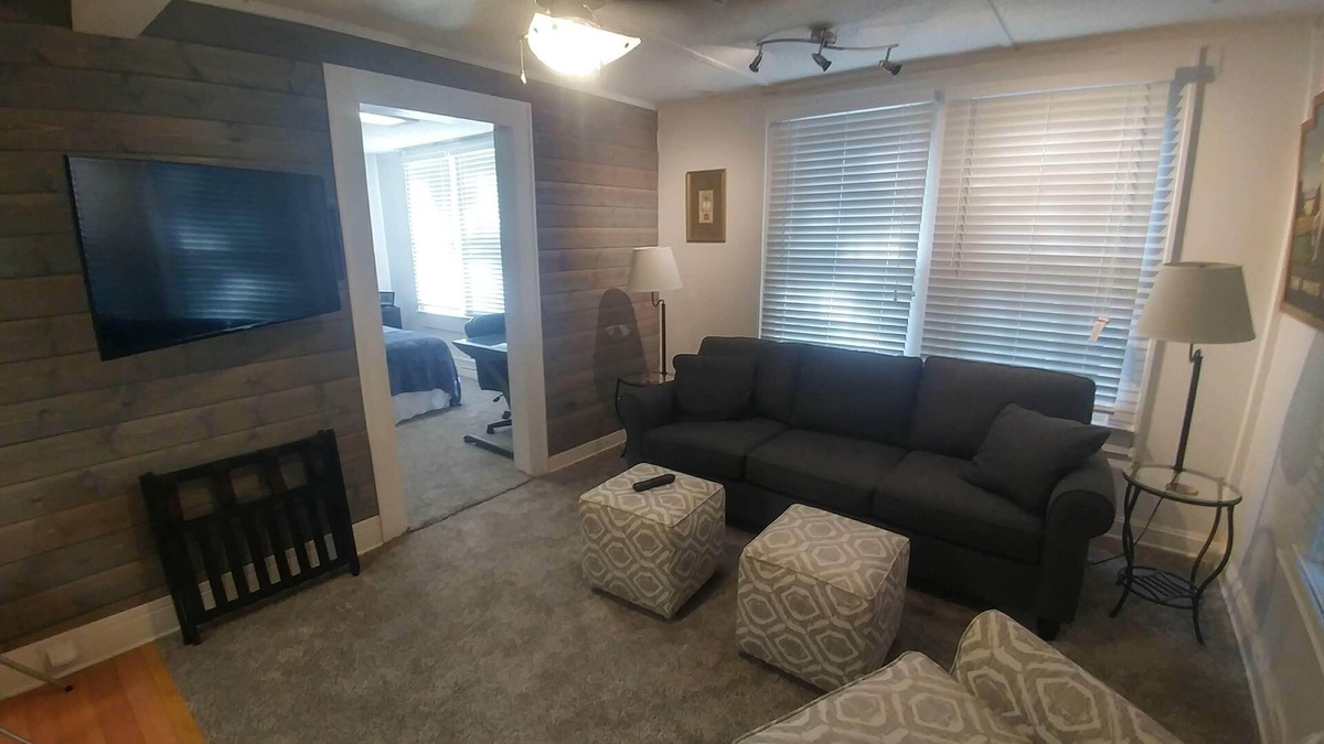 Tallahassee House | Legislative Session 1/1 Downtown Guesthouse