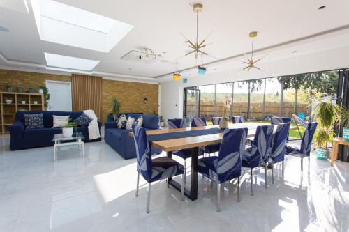 George Green Apartment | Legoland Heathrow Windsor Apartment Hotel