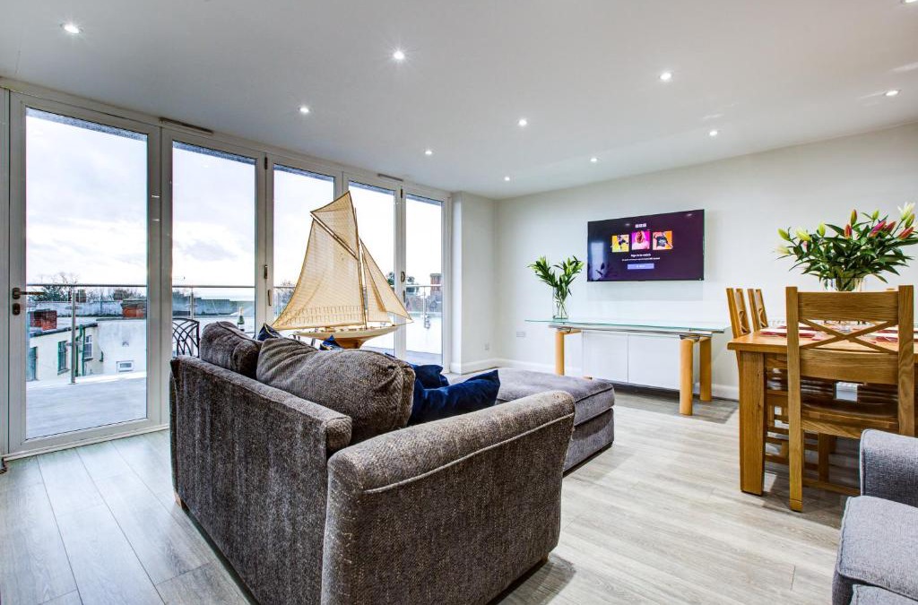 Leigh-on-Sea House | leigh Penthouse Apartment