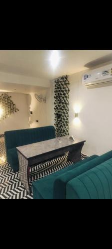 Thanesar Hotel | Leipzig Hotel and Restaurant