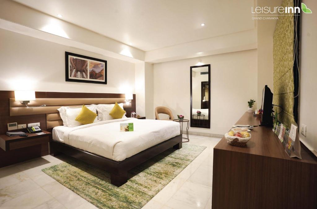 Panch Batti Hotel | Leisure Inn Grand Chanakya