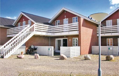 Sønderstrand Apartment | Lejl 64