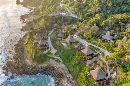 Wanokaka Resort | Lelewatu Resort Sumba