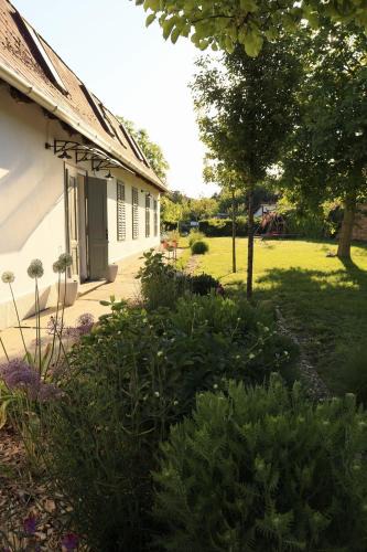 Balatonlelle House | Lelle Cottage