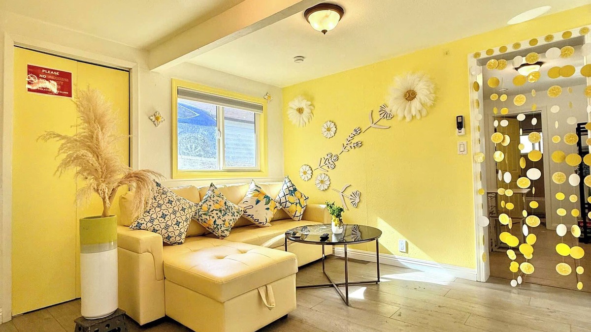 South San Gabriel Apartment | Lemon Cozy Studio w Mountain View