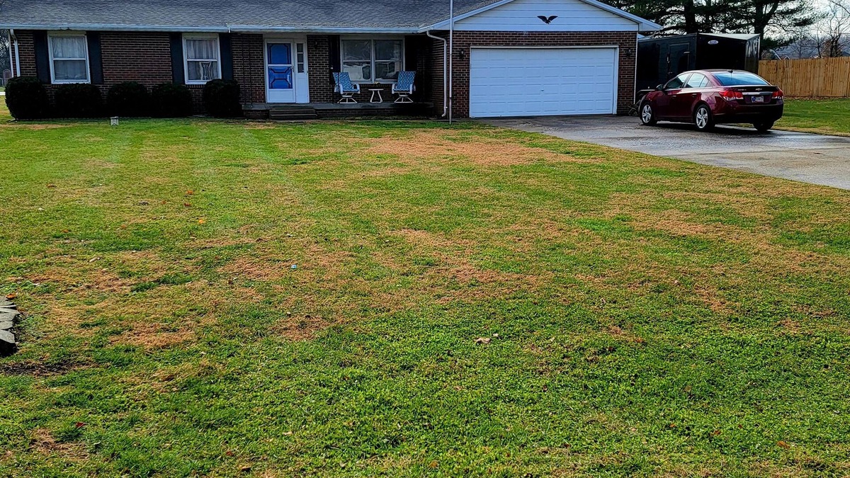 North Terre Haute House | Lemon Drop Inn - 3 bedroom, 2 bath, single level home w/attached 2 car garage