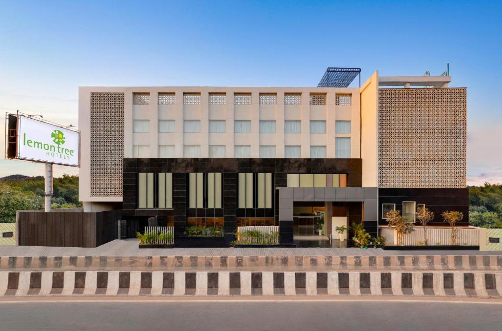 Shikohabad Hotel | Lemon Tree Hotel Agra