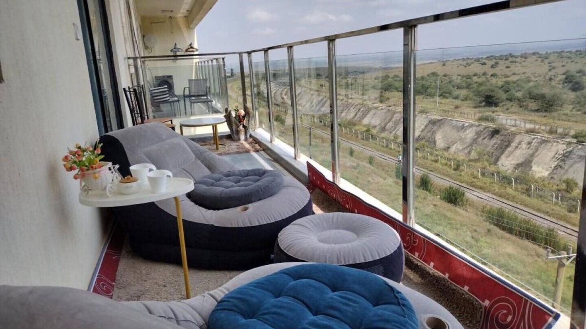 Syokimau Apartment | Lenayan Park View.Calming Views of Nairobi National Park from your room/balcony!