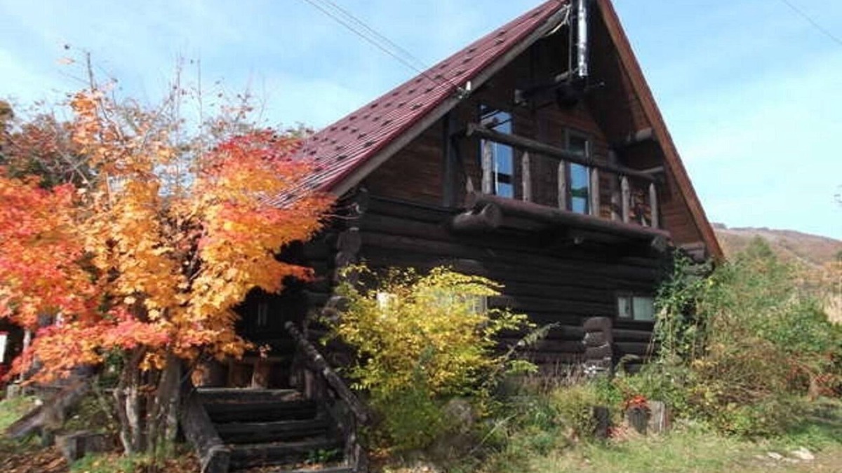 Nanae-cho Cottage | Lend a quiet forest log house and enjoy the spacio/Kameda-gun Hokkaidō
