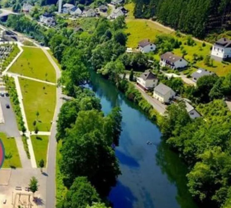Finnentrop Apartment | Lenne-Blick Ferienwohnung