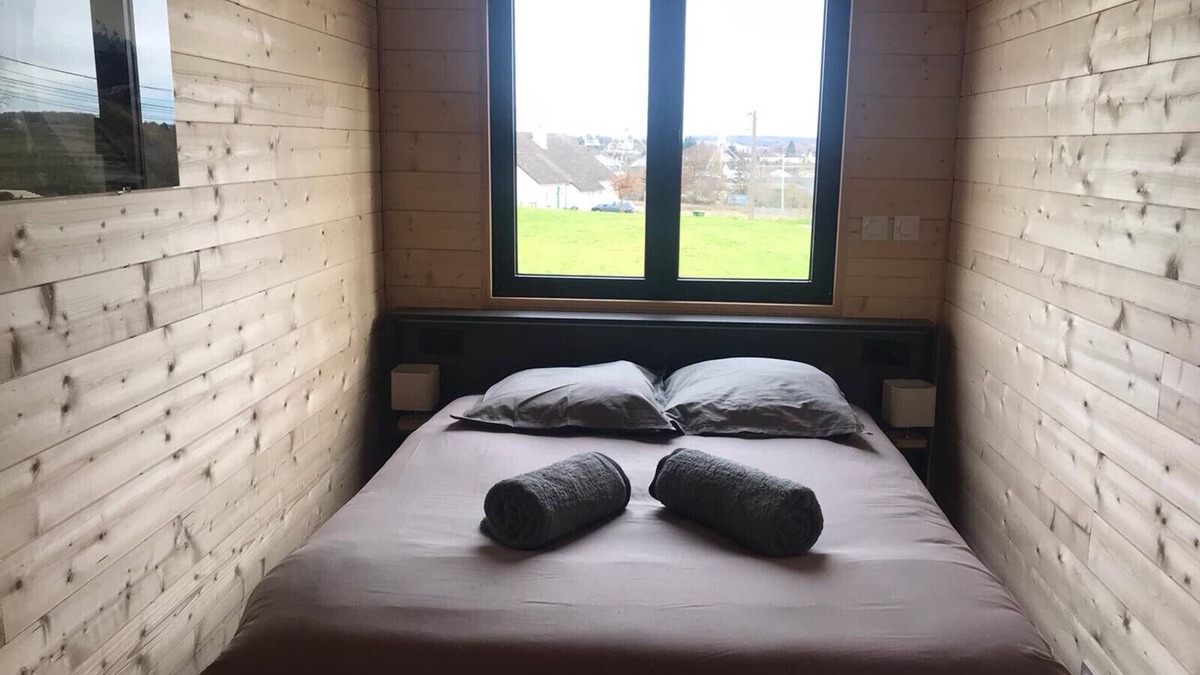 Lucay-le-Male Ski Chalet | Lenny's chalet-Spa-wifi-electric terminal-near Beauval