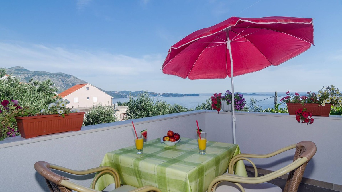 Brasina House | Leo's Room - Double Room with Balcony and Sea View