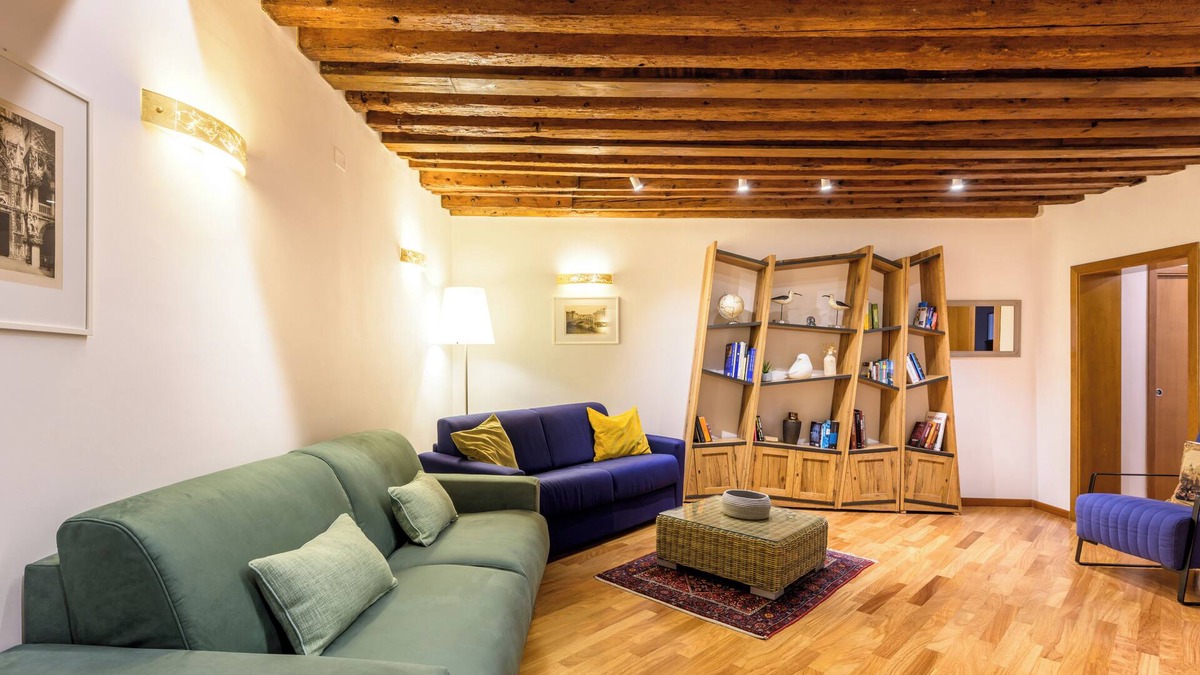 San Marco Apartment | Leon 1014 #027042-LOC-02923