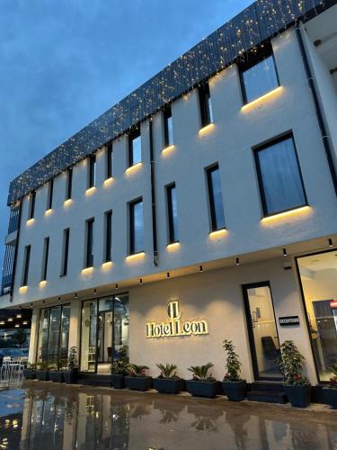 Kashar Hotel | Leon Hotel